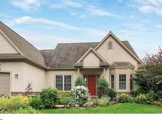 34 Winterberry Ln, Womelsdorf, PA 19567