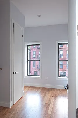 Rented by Nooklyn NYC LLC | media 119