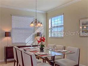 3 bed, 2108 sqft, $3,200 — Photo 4