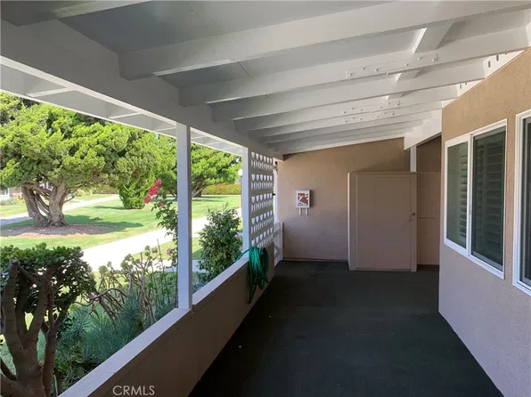 1541 Homewood Rd #M5-112h, Seal Beach, CA 90740