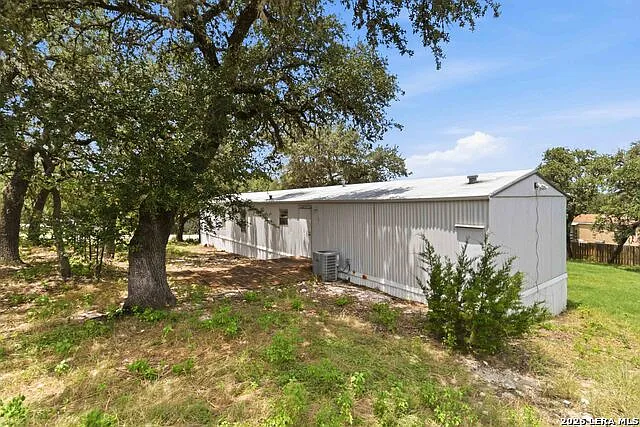 636 Balsa — Photo 23