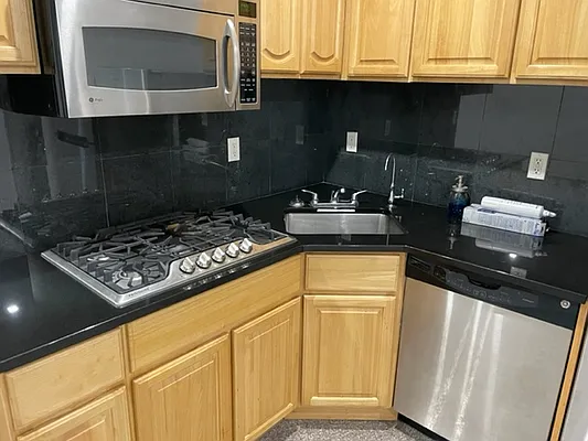 Rented by Oxford Property Group | media 19