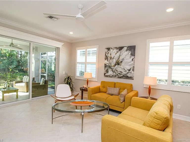 1912 Tarpon Bay Dr N — Photo 10