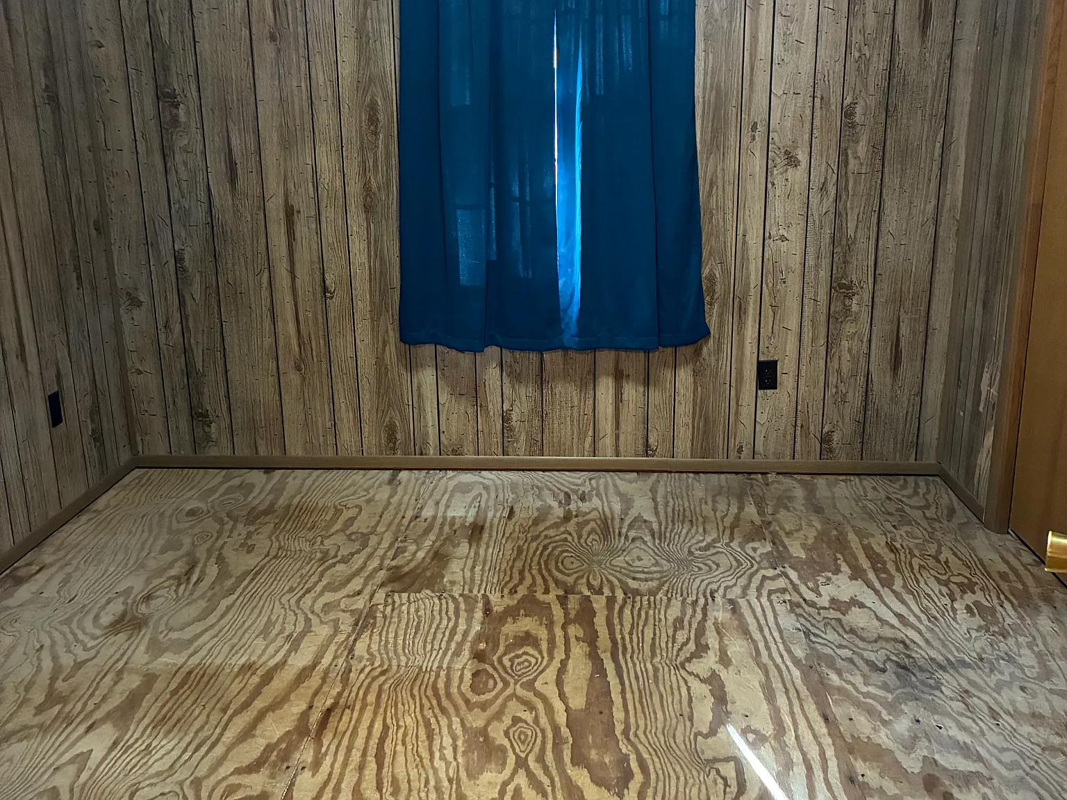 5 bed, 1096 sqft, $1,150 — Photo 4