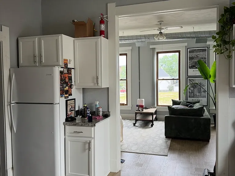 1337 Prospect St #2 — Photo 6