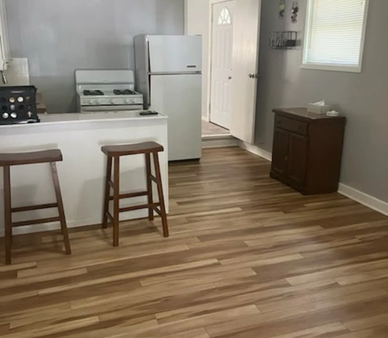 1 bed, 600 sqft, $1,100 — Photo 3