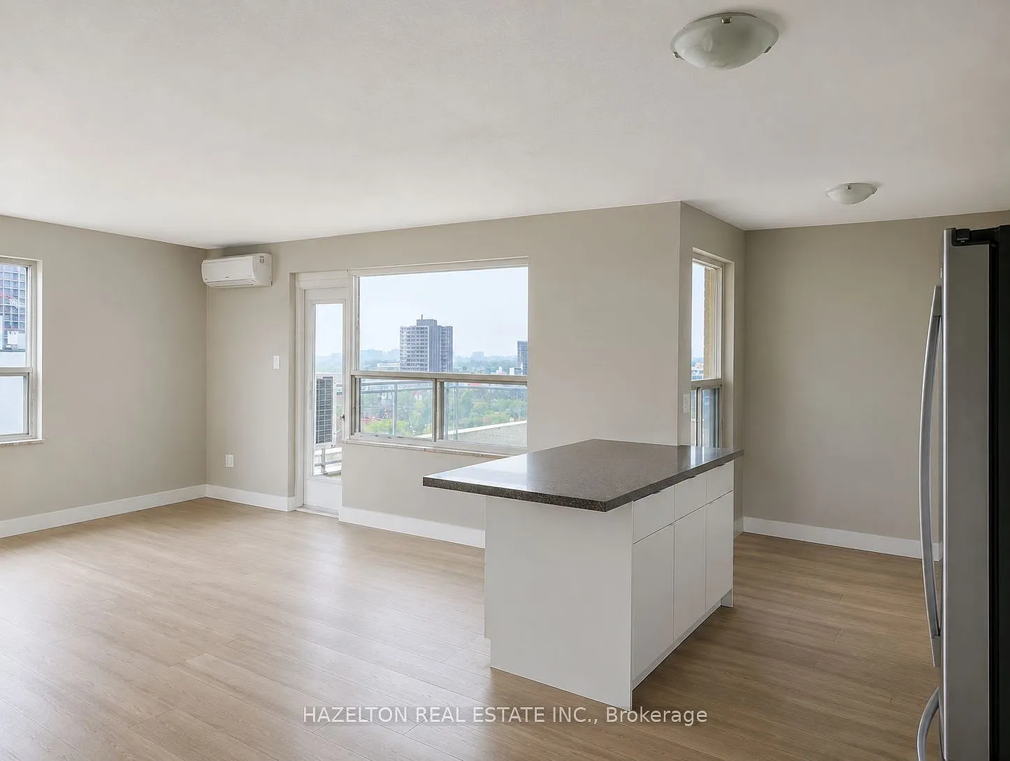2 bed, $3,500 — Photo 2