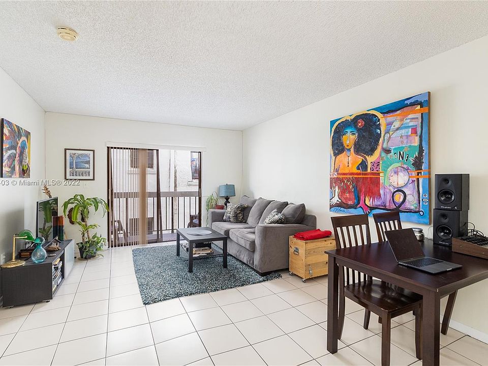 1st image of 1617 Jefferson Ave APT 302