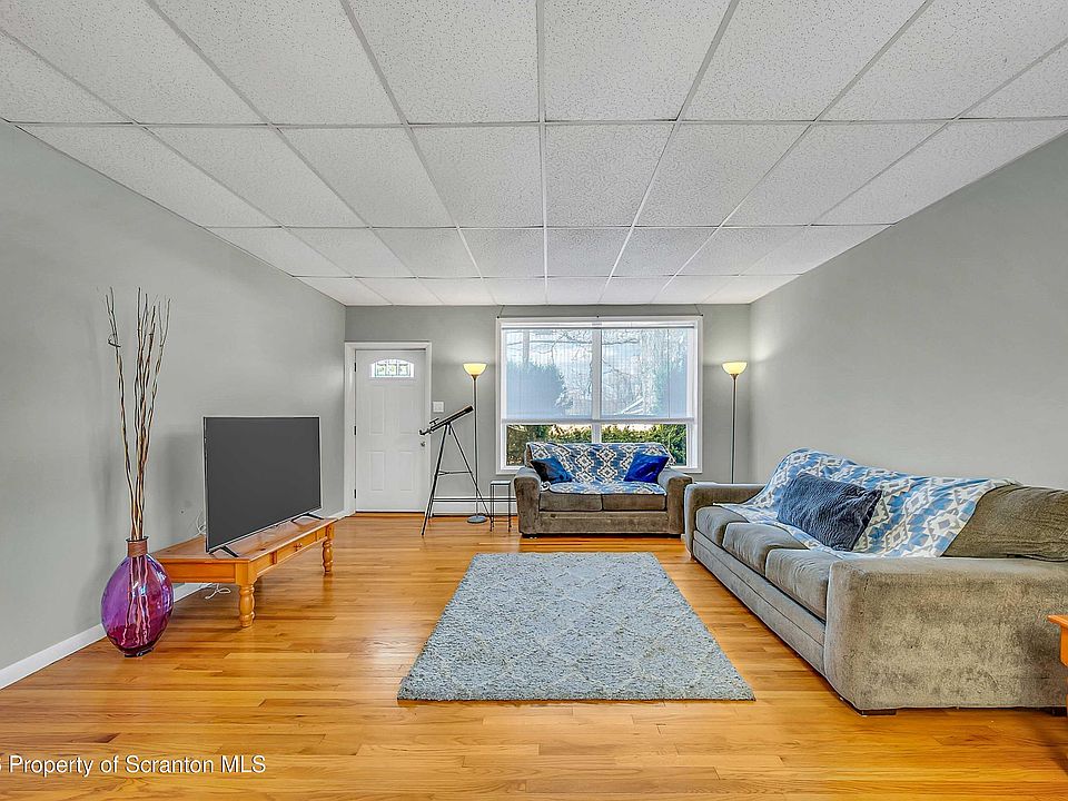 1st image of 801 Moosic Rd