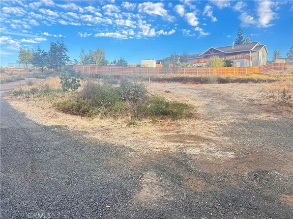 5835 Deerpark Ln, Paradise, CA 95969