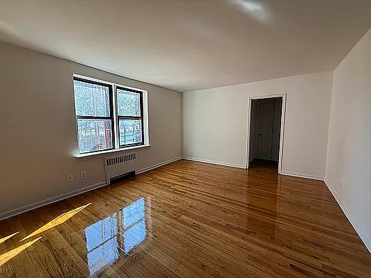 1st image of 6161 Woodhaven Blvd APT 2D