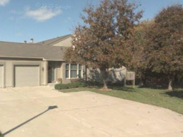 7246 Medallion Dr