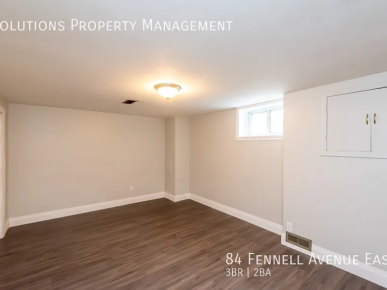 84 Fennell Ave E — Photo 32