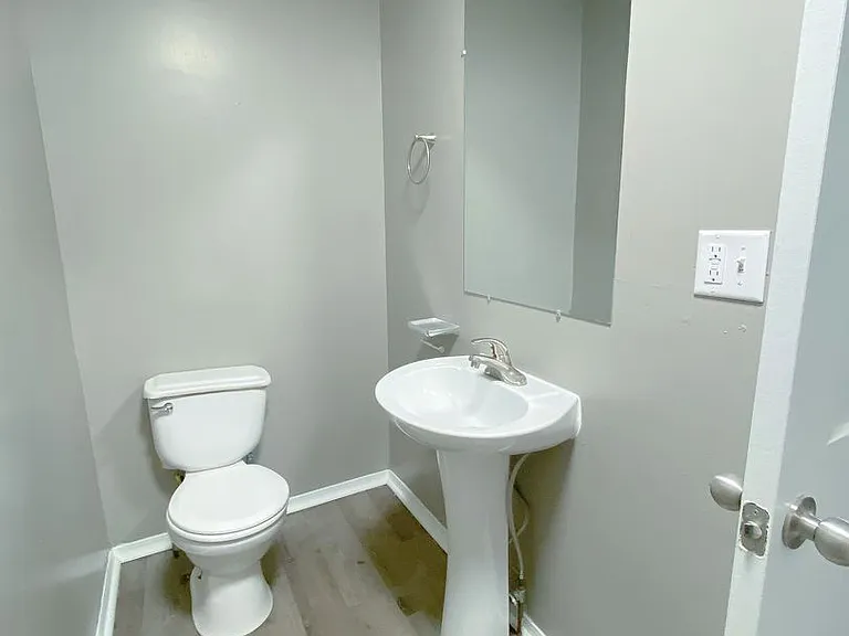 514 S Courtland Ave — Photo 19