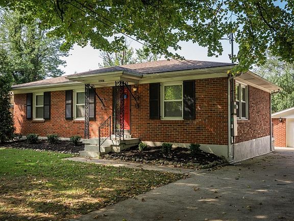 9437 Fairground Rd-05