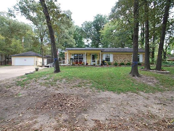 2nd image of 10115 E Lakeshore Dr
