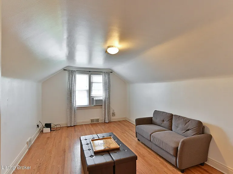 2810 Alice Ave — Photo 5