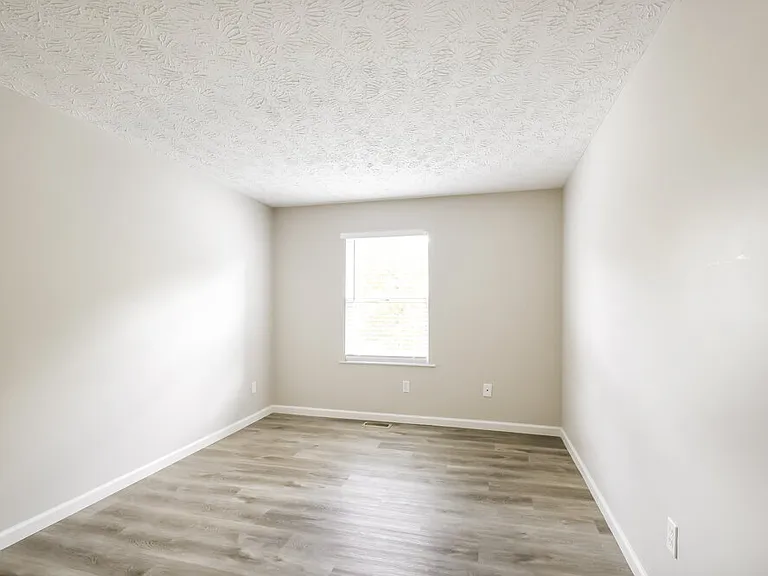 4320 Oil Creek Dr — Photo 14