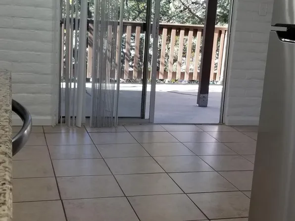 180 Bradshaw Dr APT 18, Prescott, AZ 86303