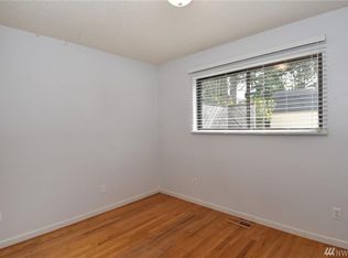 29932 5th Ave SW, Federal Way, WA 98023