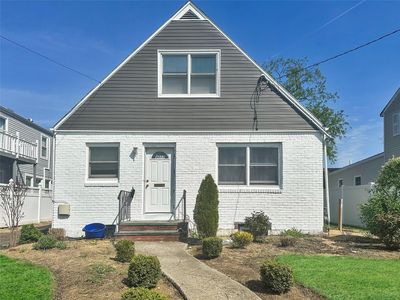 3017 Harding Street, Oceanside, NY, 11572
