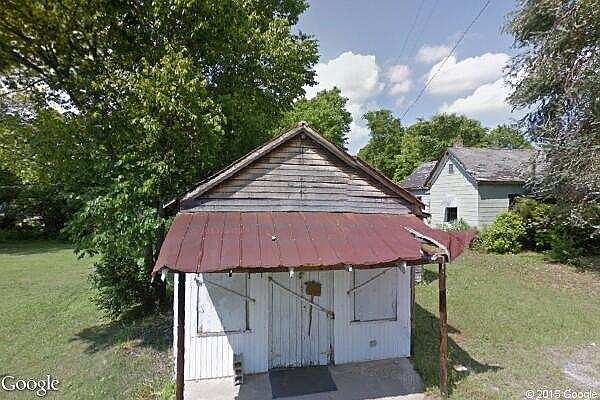 2nd image of 2336 Cottage Ave