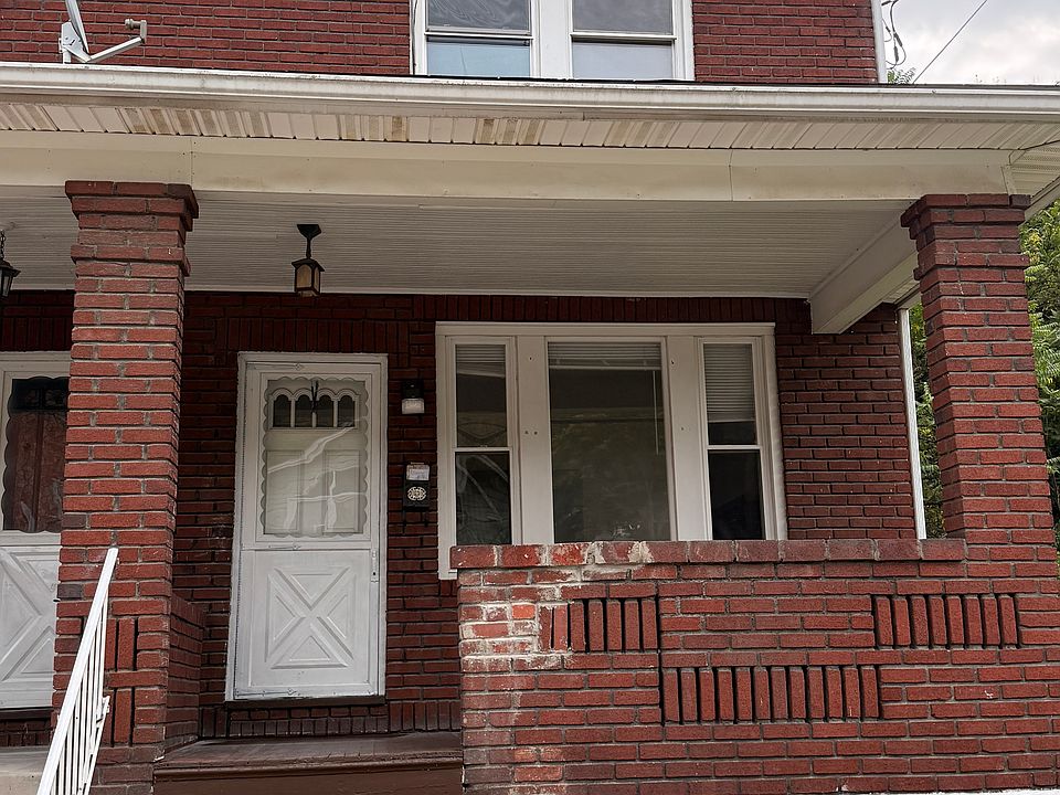 1st image of 715 Frederick St