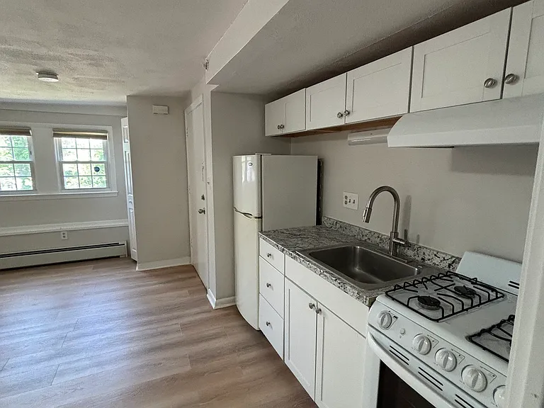 139A Commercial St #139A — Photo 3