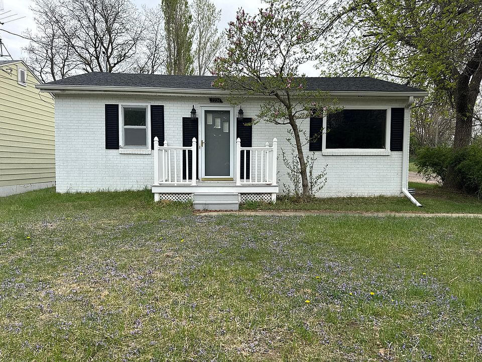 1st image of 2224 Villa Ave