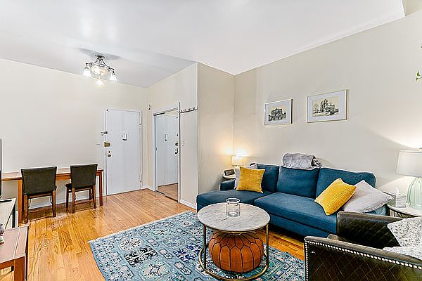 1st image of 25 W 13th St APT 3ES