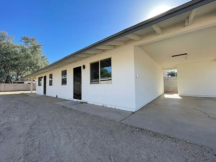 2726 E Culver St #B — Photo 22