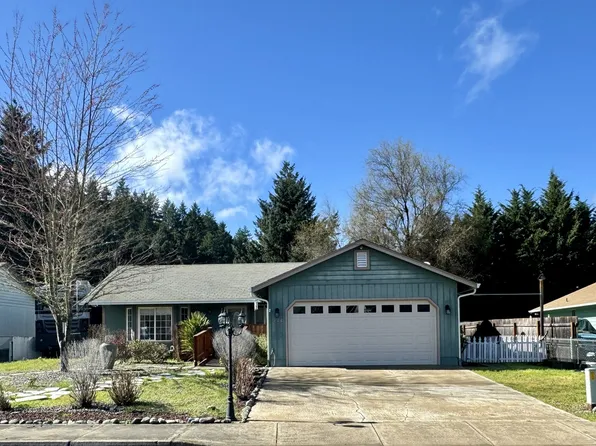 226 SE Wildwood Way, Myrtle Creek, OR 97457