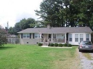 322 S Robertson St, Clayton, NC 27520