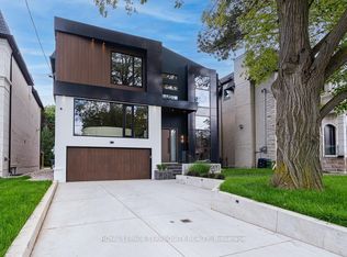 207 Newton Dr, Toronto, ON M2M 2P2