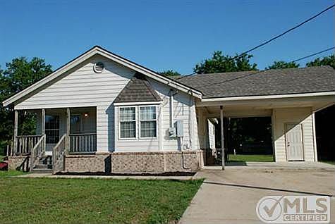 1st image of 709 E 10th Ave