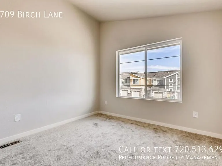 9709 Birch Ln — Photo 10