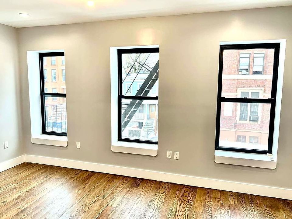 1st image of 591 Lafayette Ave #2A