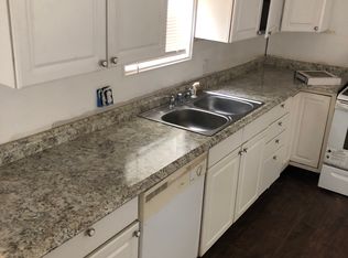 114 Ridgewood Ave, Interlachen, FL 32148