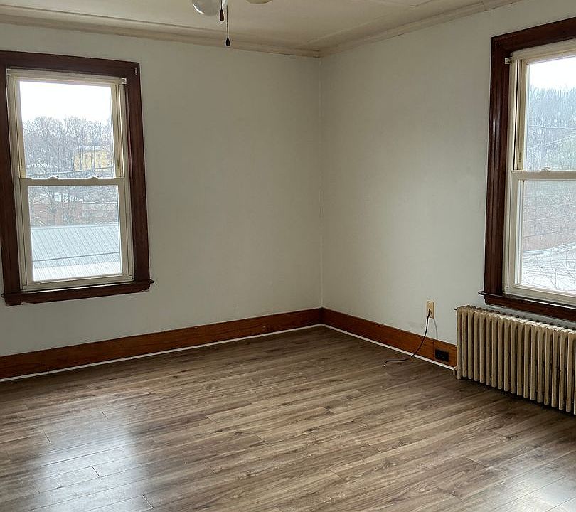 2nd image of 95-97 Summer St #5