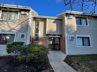 2300 Bayside Dr UNIT 5, Palatine, IL 60074