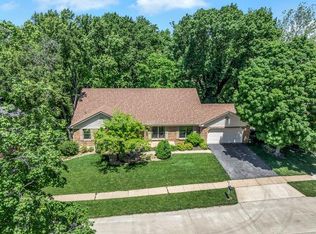14251 Cypress Hill Dr, Chesterfield, MO 63017