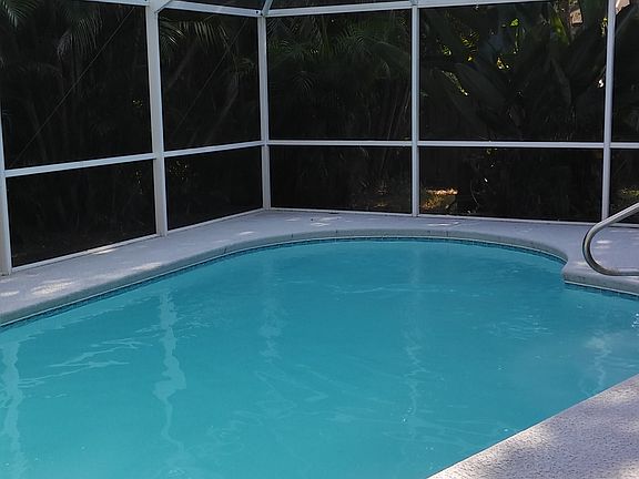 2nd image of 1021 SE Albatross Ave