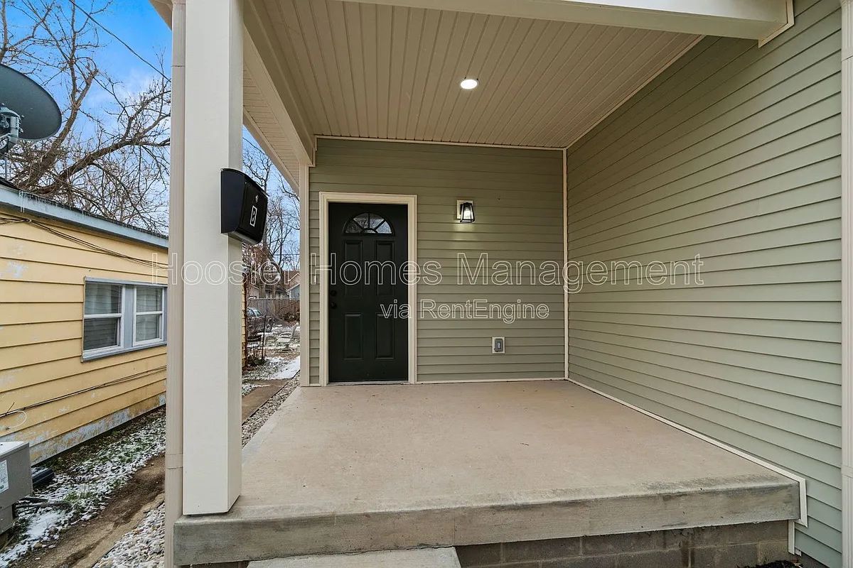 Building Photo - 4448 Evanston Ave #B
