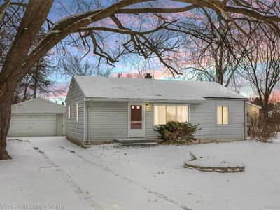 7101 Reber Dr, Shelby Township, MI, 48317