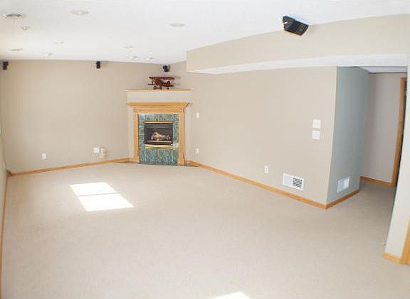 4th image of 6439 11th St N