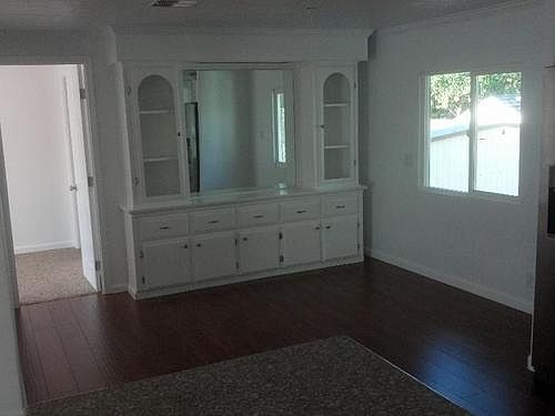 3rd image of 200 N El Camino Real Space 287