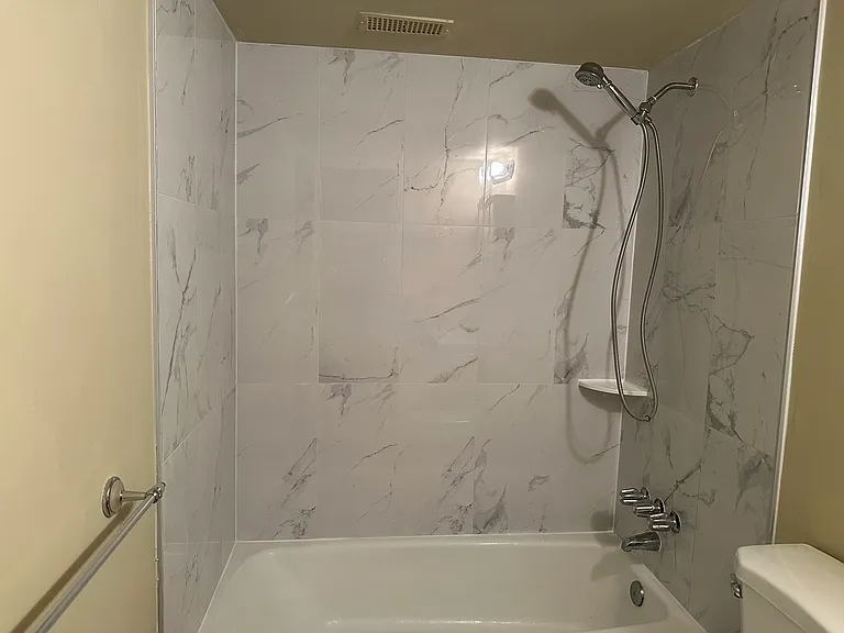 11606 Vantage Hill Rd #2A — Photo 20