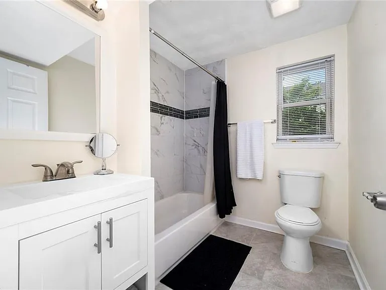 7407 Yorktown Dr — Photo 10