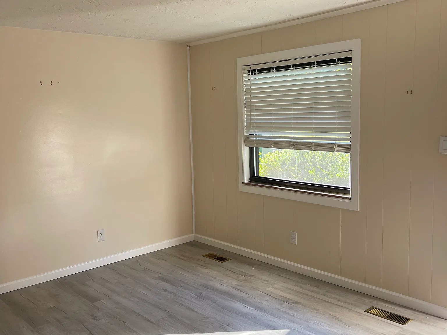 2 bed, 1000 sqft, $1,450 — Photo 3