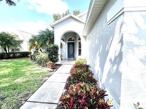 5th image of 2071 Twelve Oaks Dr SE